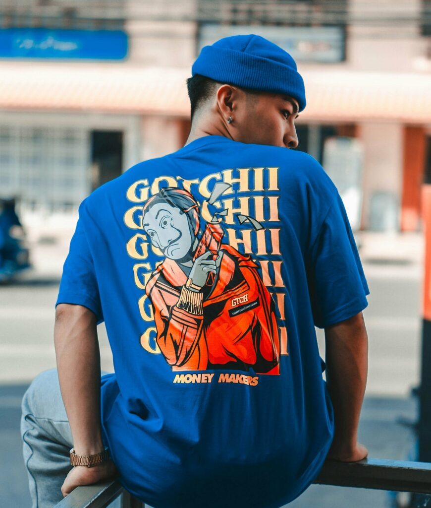 Skapa din egna merch - designa t-shirts med din design på - hejdi